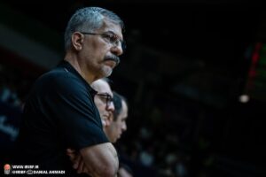 شاهین طبع خوشحالم عضو کوچکی از باشگاه استقلال هستم