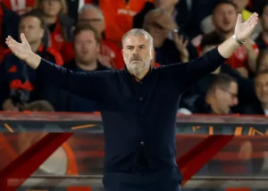 سه ماه قبل از اخراجم خبر داشتم اما قهرمان شدم