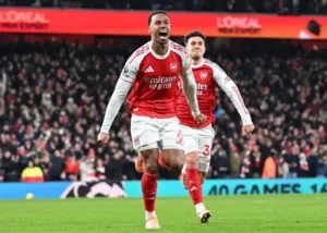 آرسنال ۴ ۱ ویلا