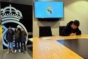 رئال بازیکنی که 15 باشگاه او را می‌خواستند، خرید