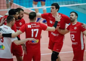 لژیونر ایرانی درخشید، زسکا کامبک زد و صدرنشین شد