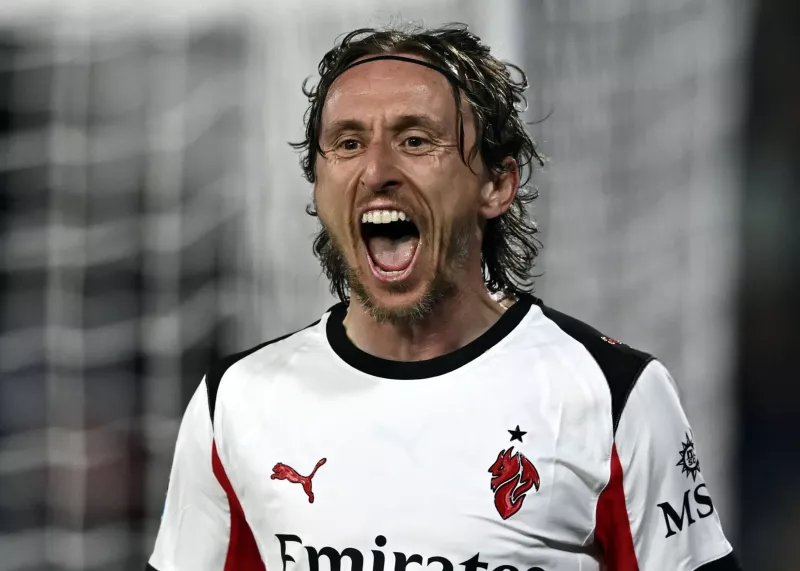 پیزا 1 2 میلان